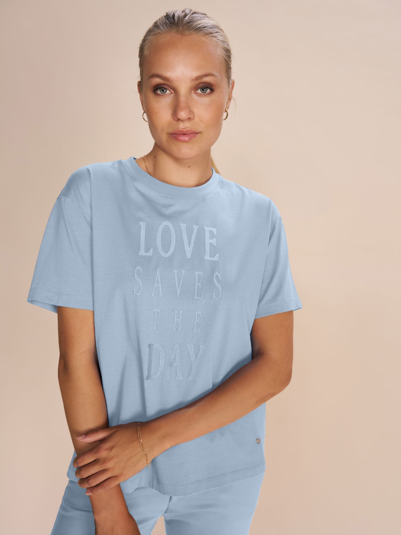 Modelshot / Cashmere Blue / Detail